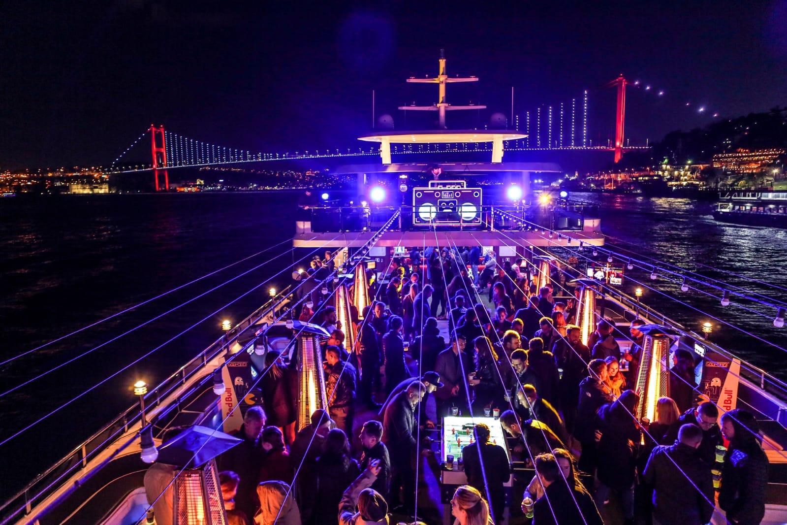 Yacht Charter Bosphorus guest gallery photo 1